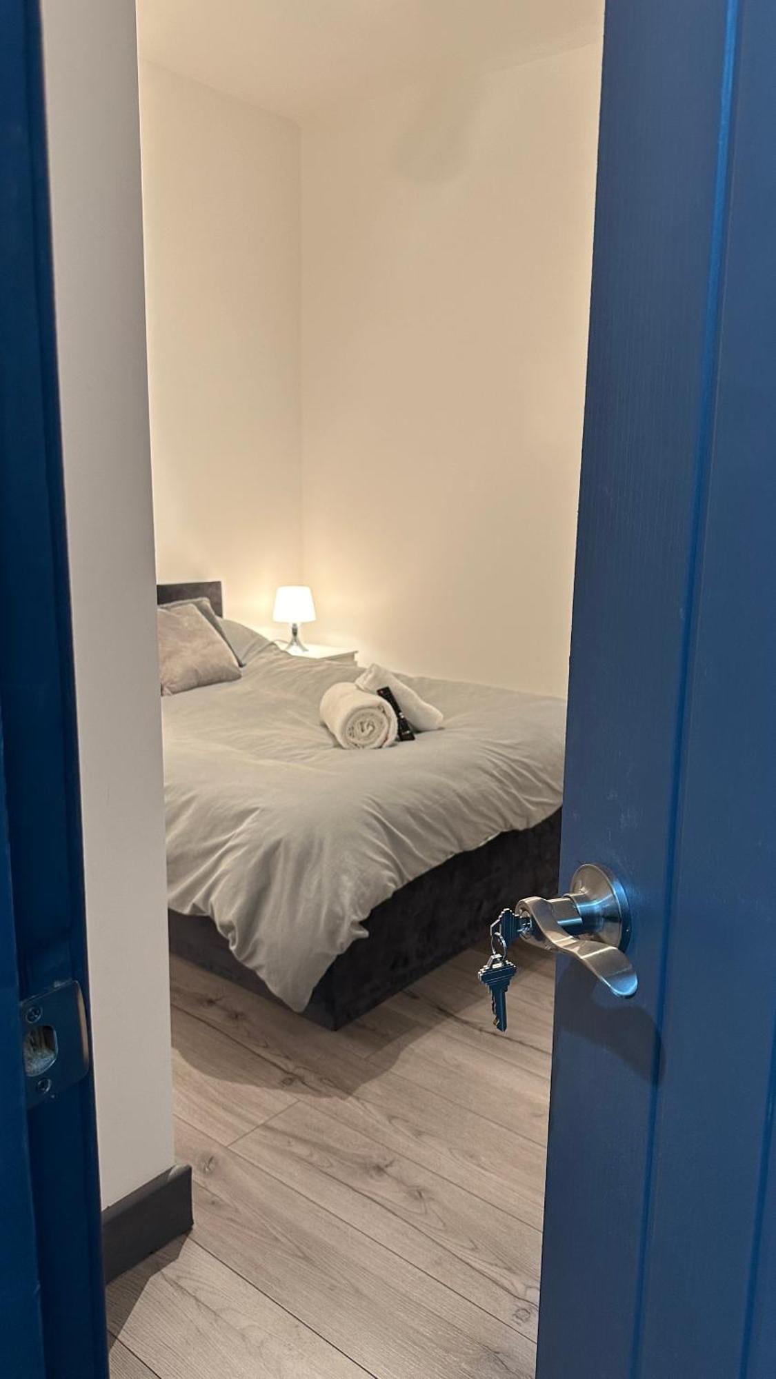 Modern 2 Bed Near Turf Moor Football Stadium, Parks, Canal And Lake バーンリー エクステリア 写真